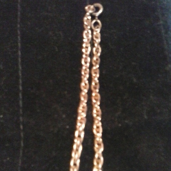 *7" Yellow Gold Tone Chain Bracelet - Picture 1 of 1